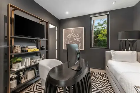 121 2nd Dilido Terrace Share A Miami Beach FL 33139