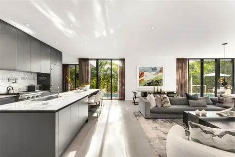 121 2nd Dilido Terrace Share A Miami Beach FL 33139