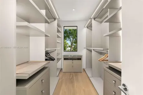 121 2nd Dilido Terrace Share A Miami Beach FL 33139