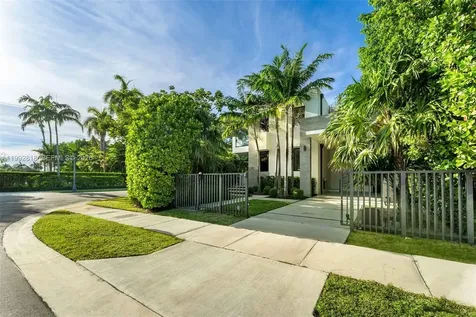 121 2nd Dilido Terrace Share A Miami Beach FL 33139