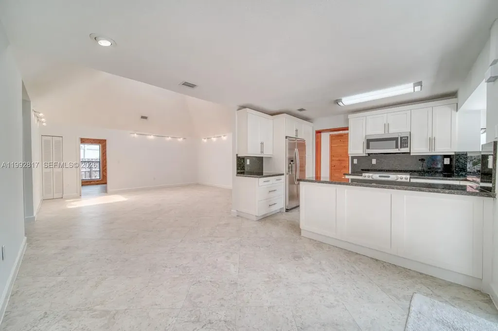 7320 SW 100th Court Miami FL 33173