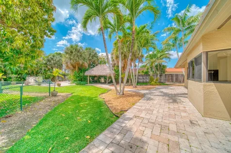 7320 SW 100th Court Miami FL 33173