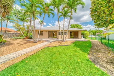 7320 SW 100th Court Miami FL 33173