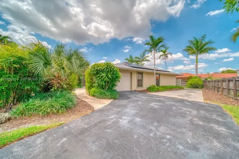 7320 SW 100th Court Miami FL 33173
