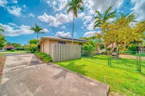 7320 SW 100th Court Miami FL 33173