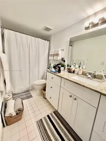 8255 Lake Drive Doral FL 33166
