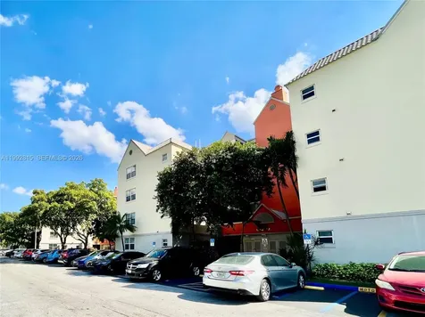 8255 Lake Drive Doral FL 33166