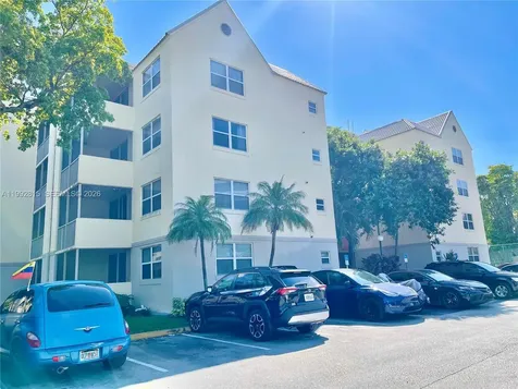 8255 Lake Drive Doral FL 33166