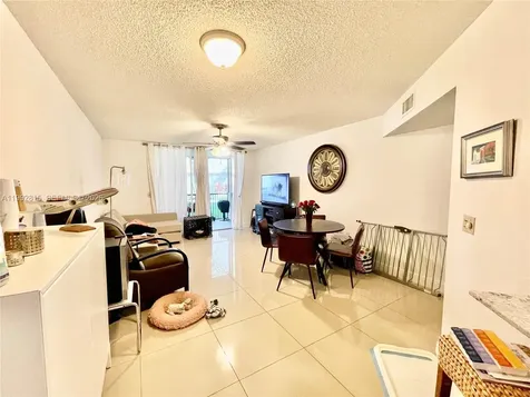 8255 Lake Drive Doral FL 33166