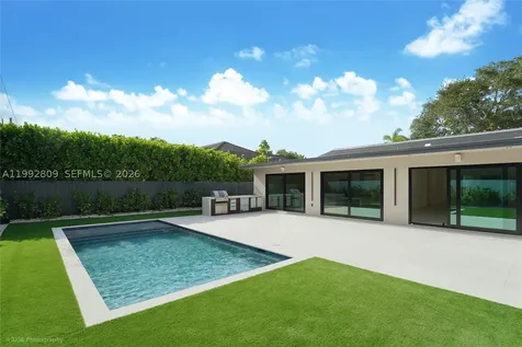 21490 Highland Lakes Boulevard Miami FL 33179