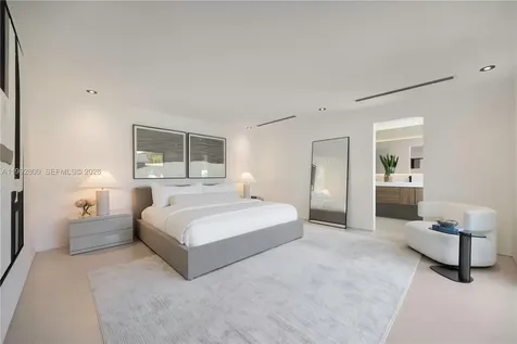 21490 Highland Lakes Boulevard Miami FL 33179