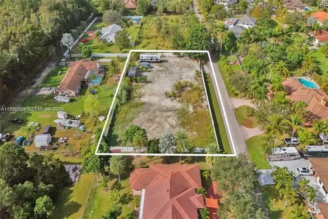 19730 SW 14th Street Pembroke Pines FL 33029