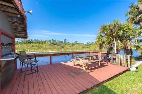 8243 Pinetree Lane Other City - In The State Of Florida FL 34224