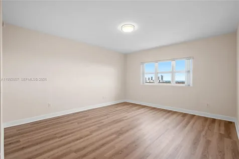 15051 Royal Oaks Lane North Miami FL 33181