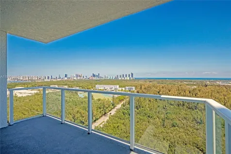 15051 Royal Oaks Lane North Miami FL 33181