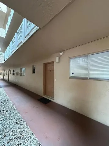 17000 NW 67th Avenue Hialeah FL 33015