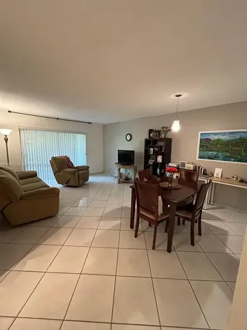 17000 NW 67th Avenue Hialeah FL 33015