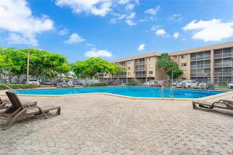 17000 NW 67th Avenue Hialeah FL 33015