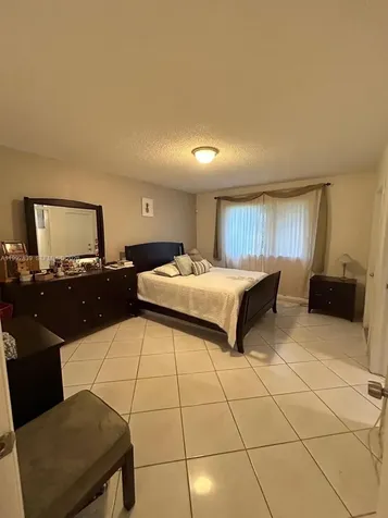 17000 NW 67th Avenue Hialeah FL 33015