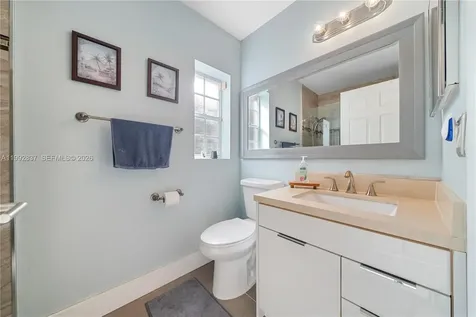 366 Bedford Avenue Weston FL 33326