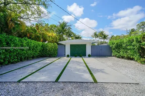 8390 SW 64th Street Miami FL 33143