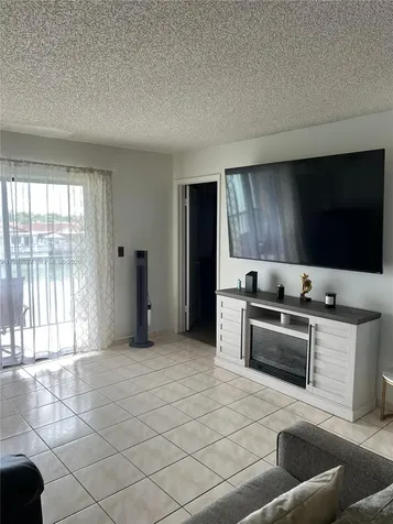 6465 W 27th Avenue Hialeah FL 33016