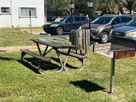 15205 NE 6th Avenue Miami FL 33162