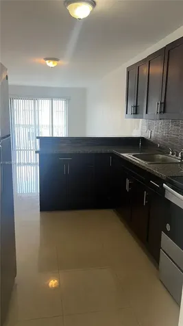 15205 NE 6th Avenue Miami FL 33162