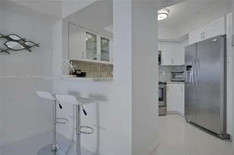 Miami Beach FL 33141