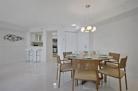 Miami Beach FL 33141