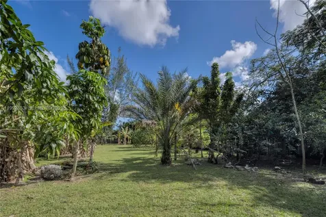 14115 NW 5th Avenue Miami FL 33168