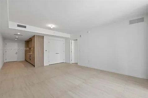 77 SE 5th Street Miami FL 33131