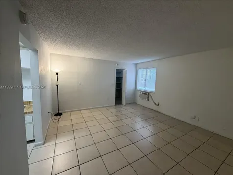 7010 NW 186th Street Hialeah FL 33015
