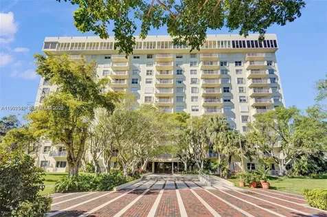 11111 Biscayne Boulevard Miami FL 33181