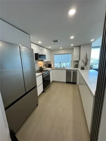 2655 Collins Avenue Miami Beach FL 33140