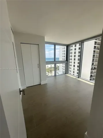 2655 Collins Avenue Miami Beach FL 33140
