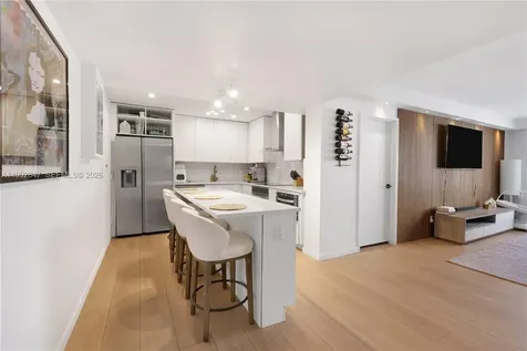 5161 Collins Avenue Miami Beach FL 33140