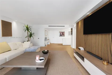 5161 Collins Avenue Miami Beach FL 33140