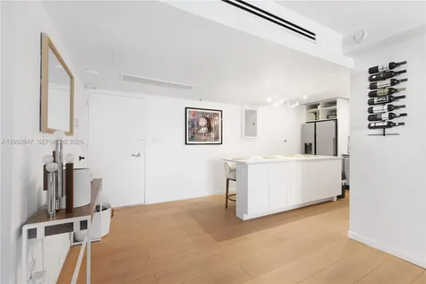 5161 Collins Avenue Miami Beach FL 33140