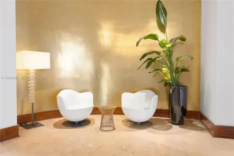 5161 Collins Avenue Miami Beach FL 33140