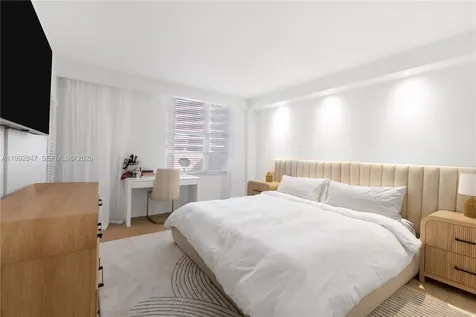5161 Collins Avenue Miami Beach FL 33140