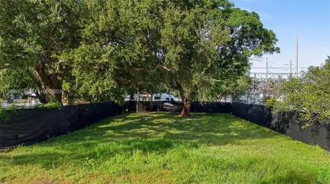 344 NW 41st Street Miami FL 33127