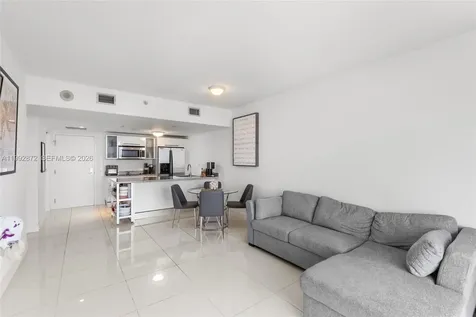 185 SW 7th Street Miami FL 33130