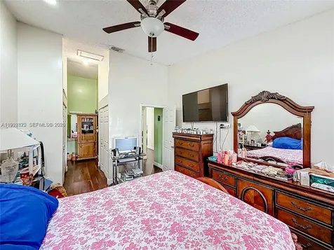 6722 NW 192nd Lane Hialeah FL 33015