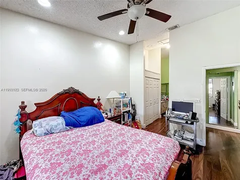 6722 NW 192nd Lane Hialeah FL 33015