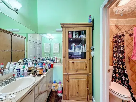 6722 NW 192nd Lane Hialeah FL 33015