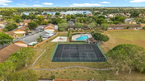 6722 NW 192nd Lane Hialeah FL 33015