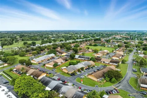 6722 NW 192nd Lane Hialeah FL 33015