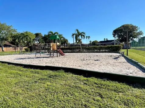6722 NW 192nd Lane Hialeah FL 33015