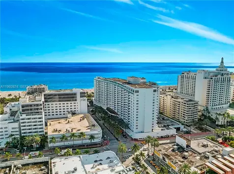 100 Lincoln Road Miami Beach FL 33139